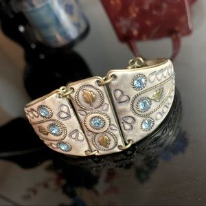 Vintage bracelet with blue diamonds💎